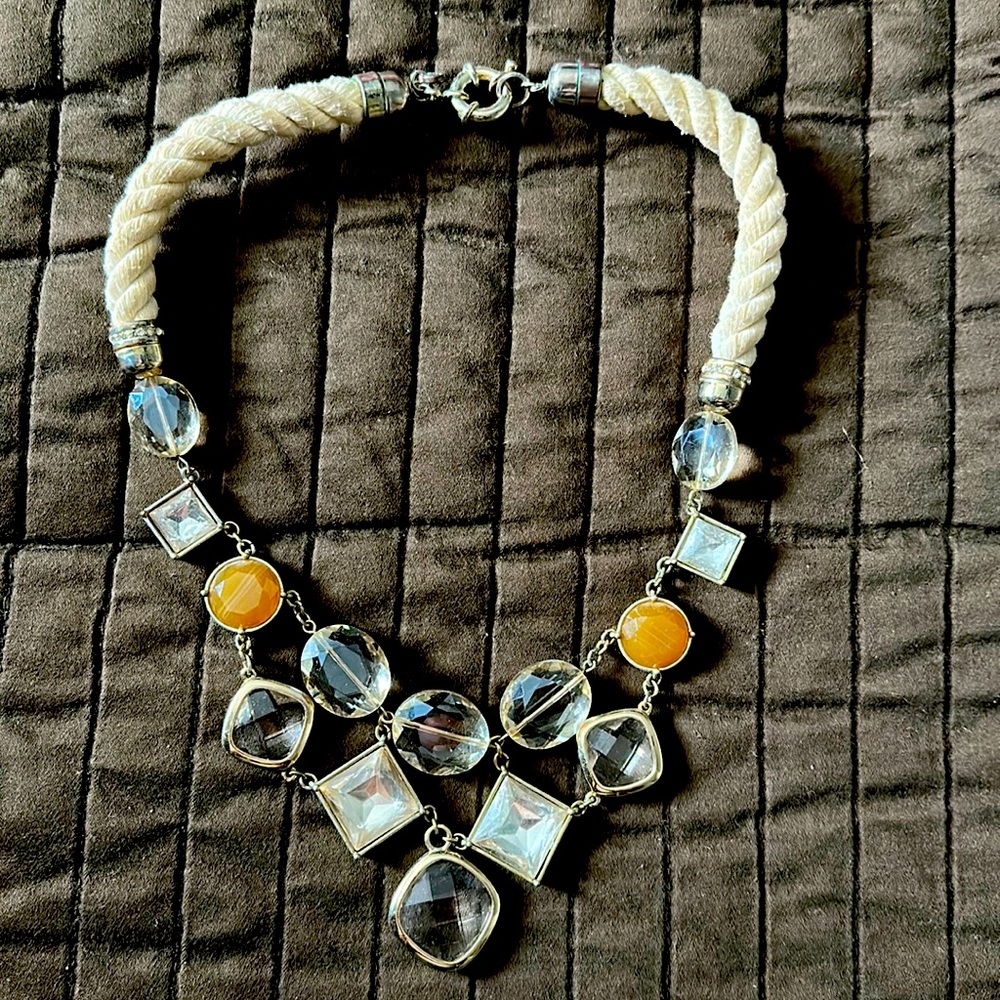 Loft necklace